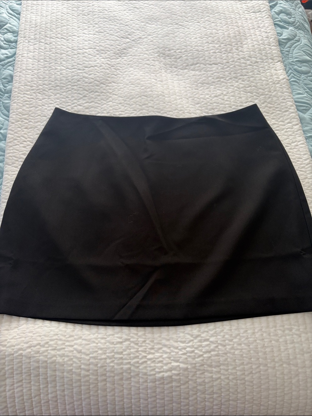 Alexia Admor Black Mini Skirt